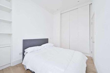 Wardour Street, Soho, W1F - Photo 3