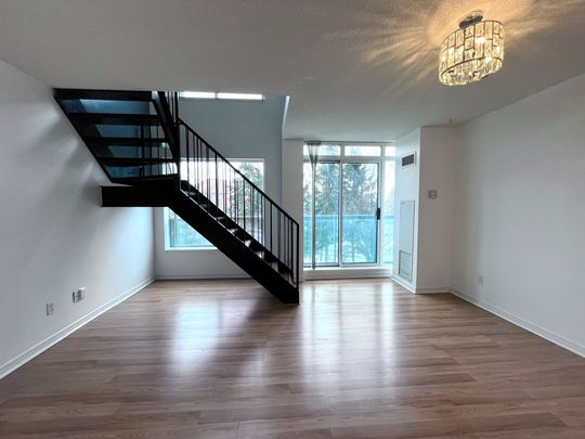 For Lease - 3 Ellesmere Street Unit# 222, Richmond Hill, Ontario - Photo 1