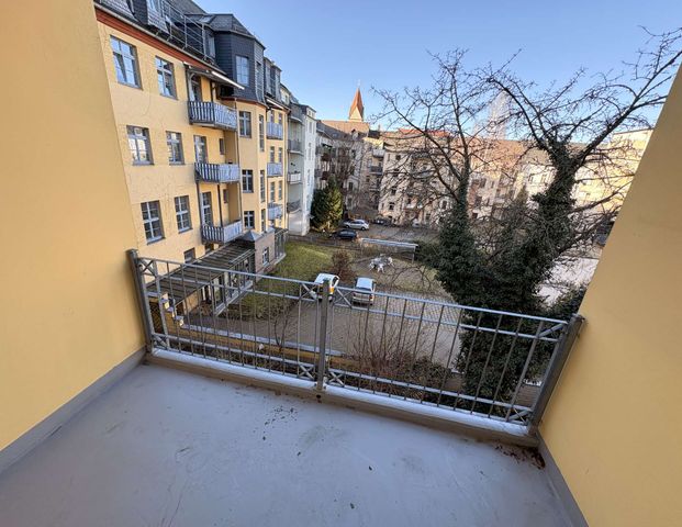 Mit frisch geöltem Boden + geweißten Wänden! 63m²-Wohnung mit Balkon im Herzen von Chemnitz! - Photo 1