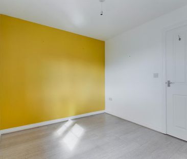 2 bedroom semi-detached house to rent - Photo 6