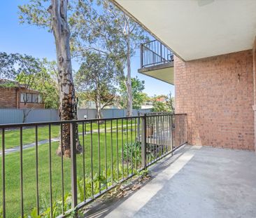 2/38 Dickinson Street, Charlestown, NSW, 2290 - Photo 4