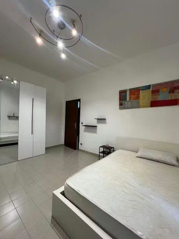 Via delle Robinie, Rome, Lazio 00172 - Photo 2