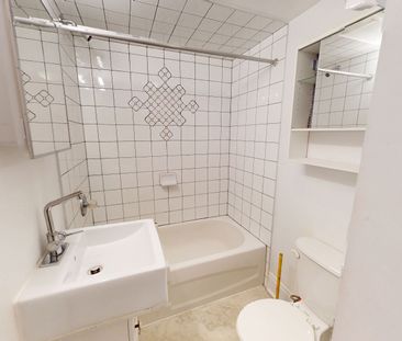 For Lease - 1152 Gerrard Street Unit# 206, Toronto, Ontario - Photo 5