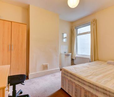 6 bedroom house to rent - Photo 6
