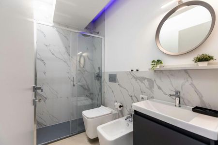 Via Cesare Arici, Milan, Lombardy 20127 - Photo 3