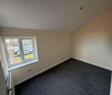 Lines Road, Lane End, HP14 - Photo 3