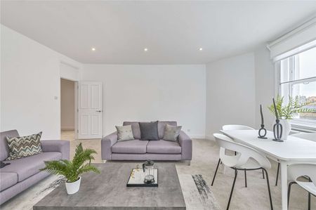 A well presented 3 bedroom apartment, in the heart of Marylebone Village. - Photo 5