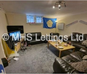 22 Regent Park Avenue, Leeds, LS6 2AU - Photo 2