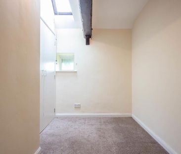 3 bedroom barn conversion to rent - Photo 5