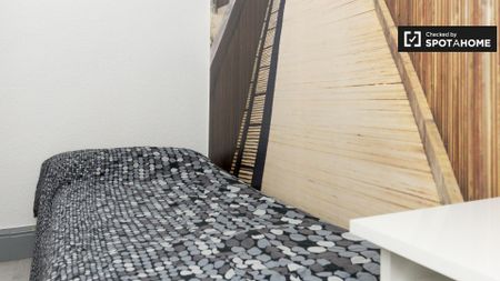 granada, Andalusia 18010 - Photo 5