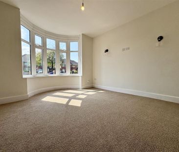 3 bedroom detached house to rent - Photo 4