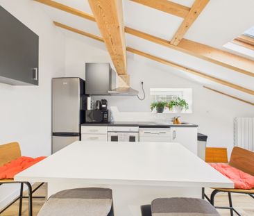 Appartement 3.5 pièces rénové avec charme à Crassier - Photo 6