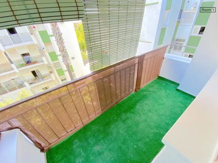 Plaza Gelo, Sevilla, Andalusia 41009 - Photo 2