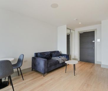 Studio to rent - Photo 3