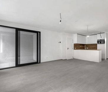 Appartement te huur - Photo 1