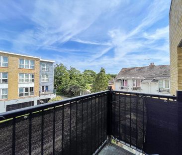 1 bedroom semi-detached house to rent - Photo 2