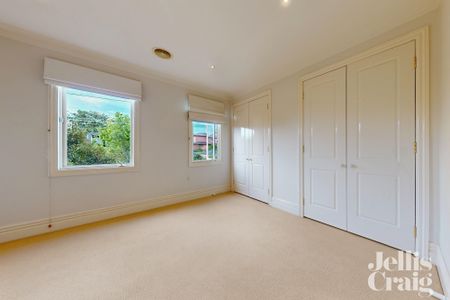 1/8 Mowbray Street, Hawthorn East VIC 3123 - House For Rent | Domain - Photo 4