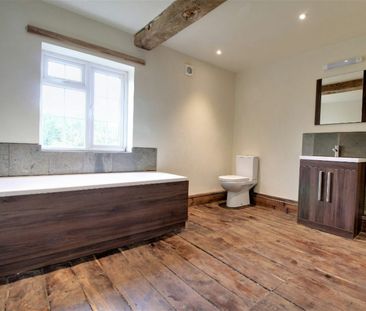 Detached house to rent on - Photo 6