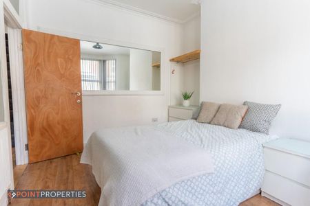 4 bedroom terraced house to rent - Photo 5