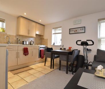 1 bedroom apartment to rent - Photo 4