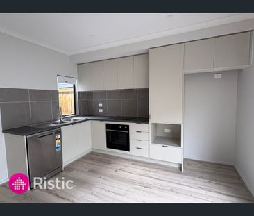14 Woodhaven Walk, Wollert, Vic 3750 - Photo 3