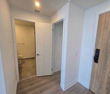 For Lease - 1 Fairview Road Unit# 2510, Mississauga, Ontario - Photo 4