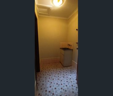 Convenient Living in the Heart of Oakleigh - Photo 5