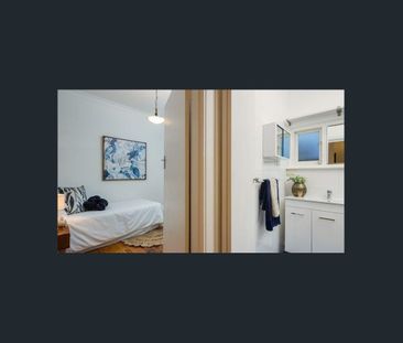 Charming 3 bedroom home - Photo 5