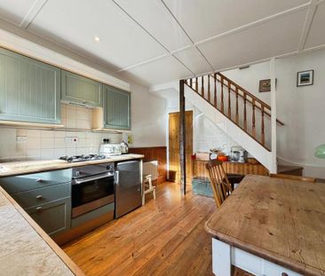2 bedroom terraced house to rent - Photo 6