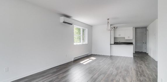 Juillet Gratuit ! Apparemment 2 Cc - Photo 2