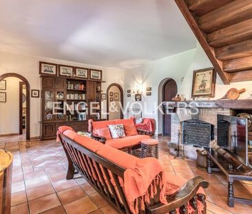 Villa unifamiliare via Giulianova, Fregene, Fiumicino - Photo 1