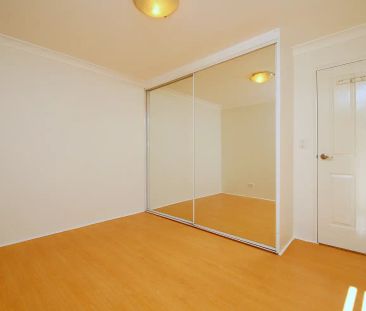 “Top Floor Two Bedroom Unit” - Photo 4