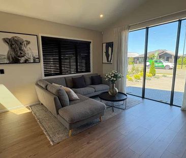 High Spec 3BR New Build in Rolleston - Photo 3