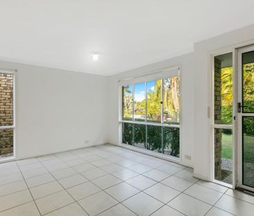 Family Home in Headland Park - Photo 3