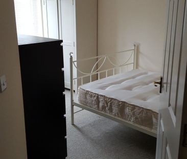 2 Double Rooms to let in Flat share, 10 min walk to Talbot Campus - Photo 2
