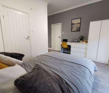 Furzeham Road, West Drayton, UB7 - Photo 2