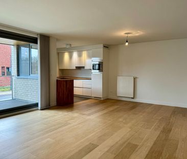 Appartement te huur in Genk voor € 1.020 met 2 slaapkamers - Photo 3
