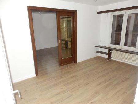 Location Appartement 3 pièces 81m² STRASBOURG 67000 - Photo 2