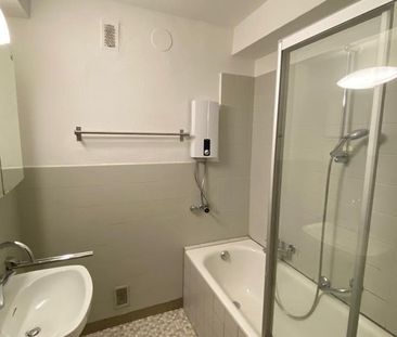 Gepflegte 3 ZKB mit Balkon in Stadennähe - Photo 5