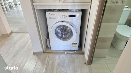 Inchiriez apartament 4 camere decomandat in Deva Liliacului, etaj 2 - Photo 4