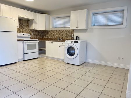 3787 Elmwood Street #2, Burnaby, BC V5G1R8 - Photo 2