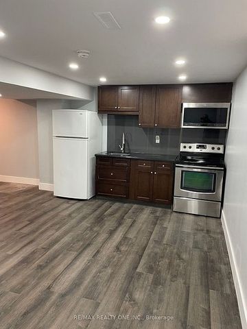 For Lease - 4616 Metcalfe Avenue Unit# BASEMENT, Mississauga, Ontario - Photo 2