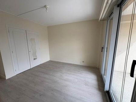 Location Appartement 3 pièces 68m² DIJON 21000 - Photo 4