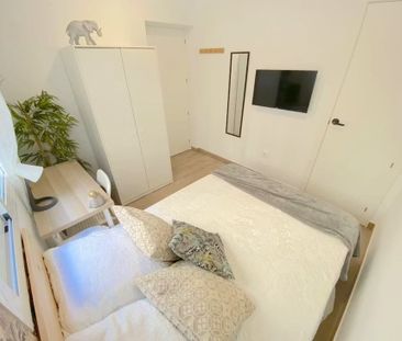 Avenida de Ramón y Cajal, Sevilla, Andalusia 41005 - Photo 4