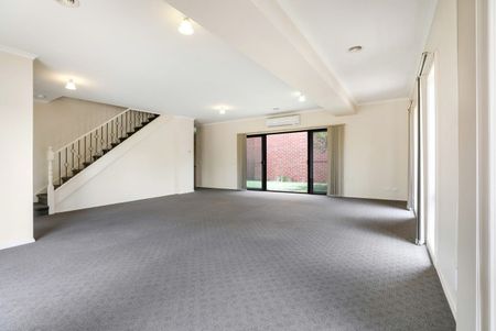 58 Lawn Road, Noble Park - Photo 3