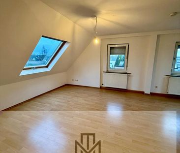 Charmante 47-qm-Dachgeschosswohnung in ruhiger Lage von Nieder-Erle... - Photo 1