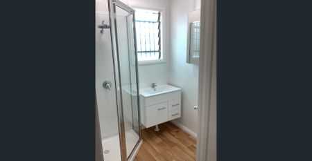 Unit in Town - Photo 5