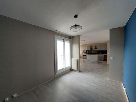 Location Appartement 3 pièces 79m² - Photo 1