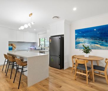 Boutique Villa of Style and Bayside Bliss - Photo 3