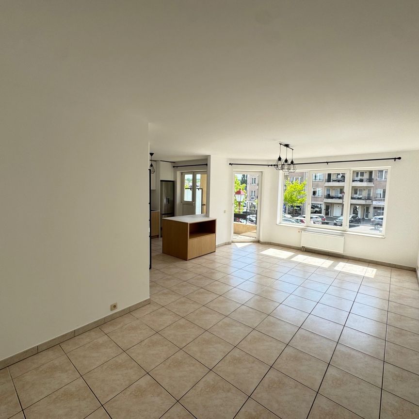 Lumineux appartement 2ch + box garage à 1340 Ottignies-Louvain-la-Neuve  Loyer: 1 100 € - Foto 1